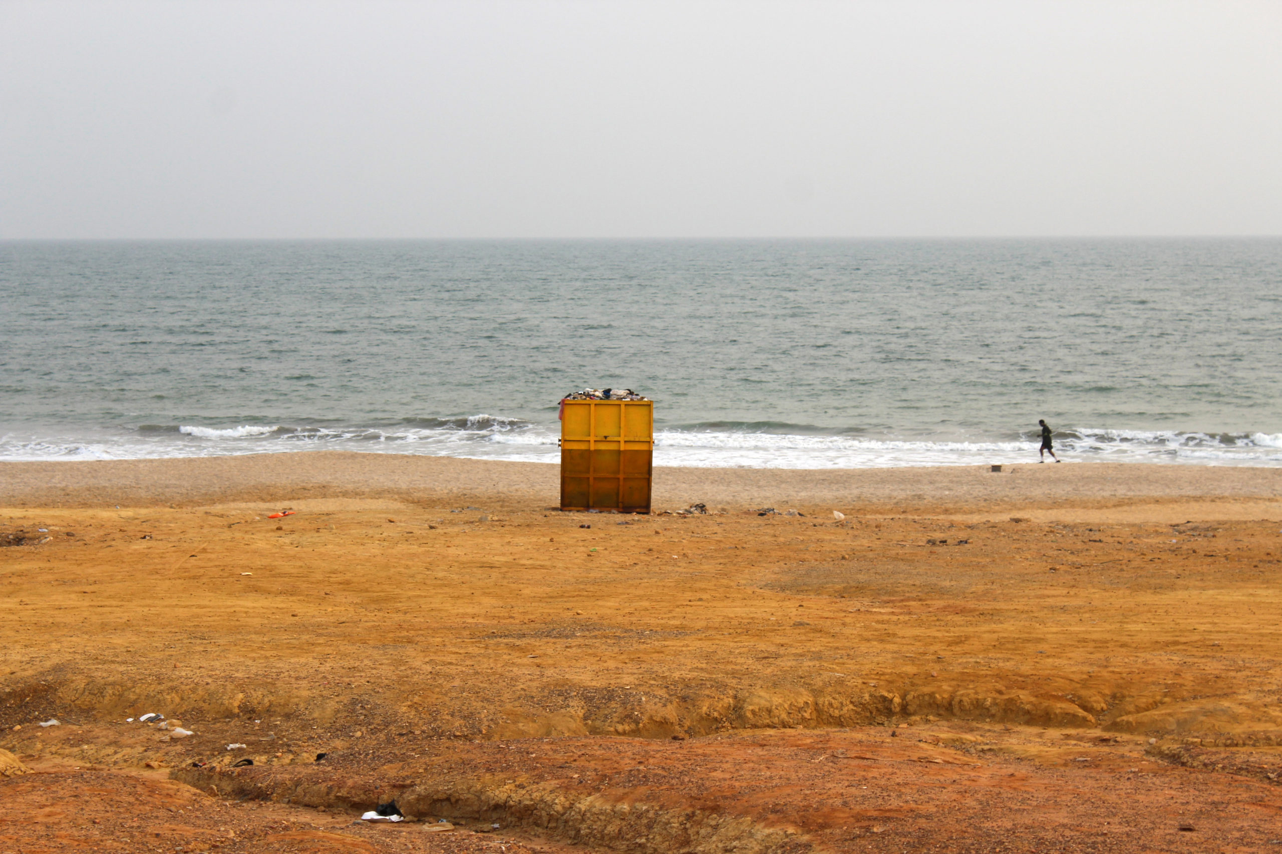 IOANA BINICA_ocean 9 Wings of Pain, oil painting, 60x60cm, 2018